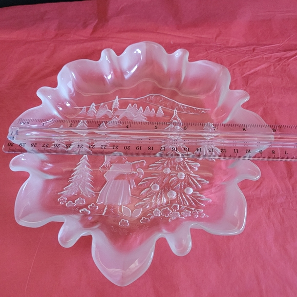 Vintage Mikasa Christmas Story Bon Bon Plate 9 3/4" - Picture 3 of 8